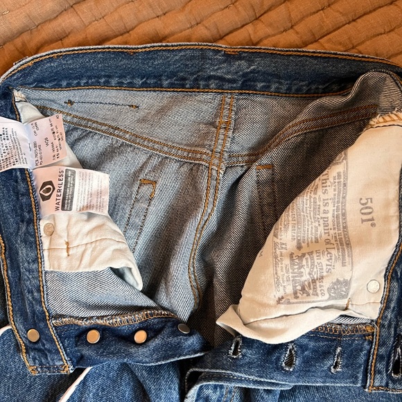 Levi Jean Joggers - Picture 4 of 4